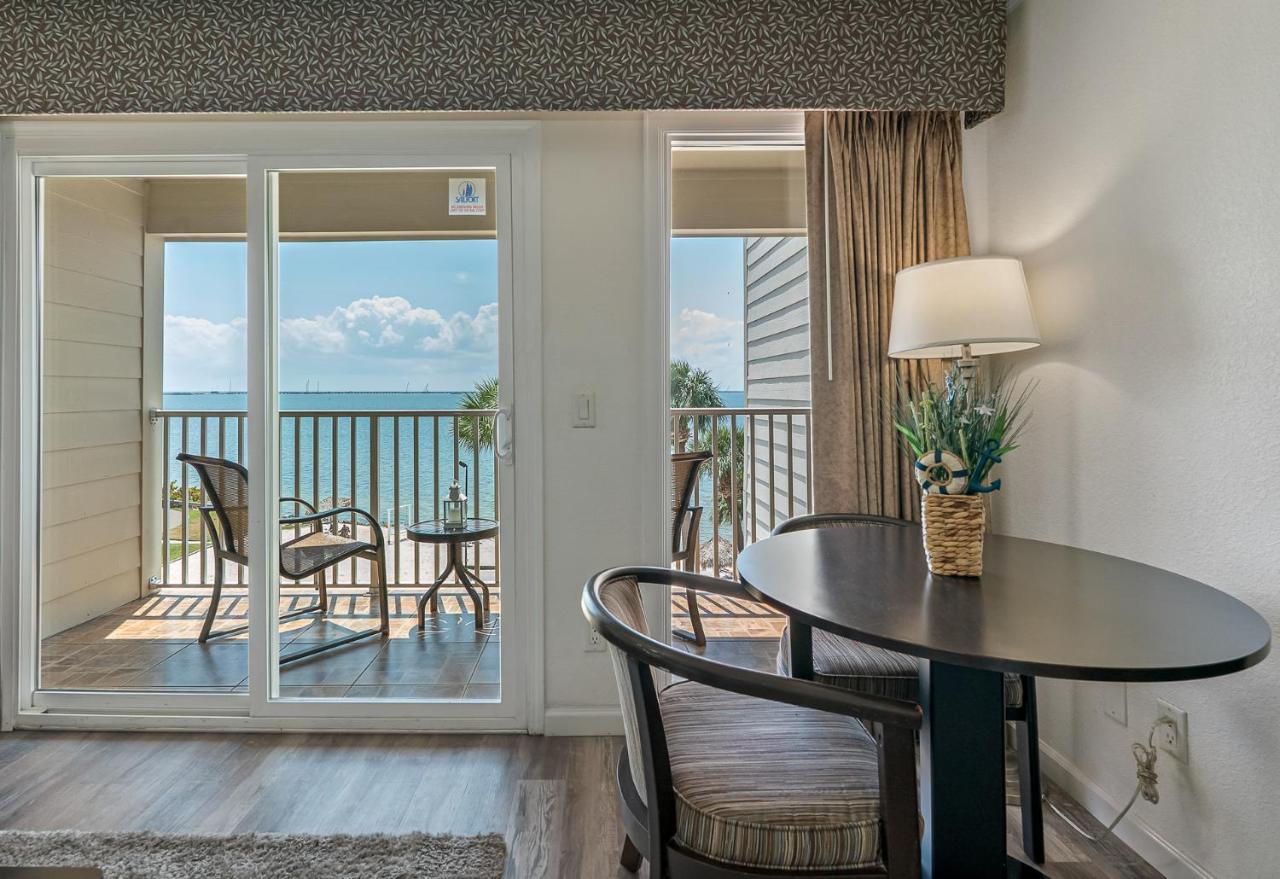 Wake Up To Ocean Views From Your Private Balcony Tampa Exterior photo