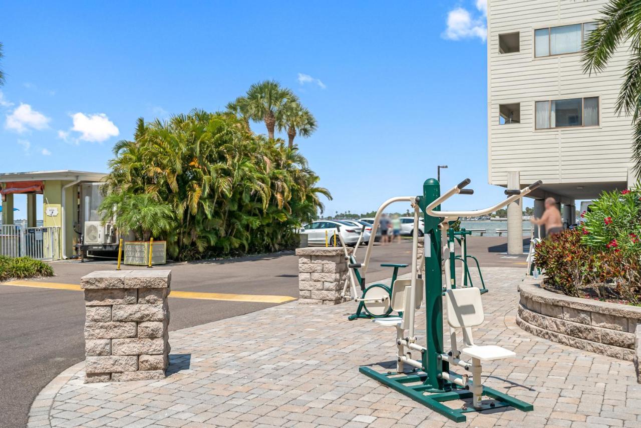 Wake Up To Ocean Views From Your Private Balcony Tampa Exterior photo